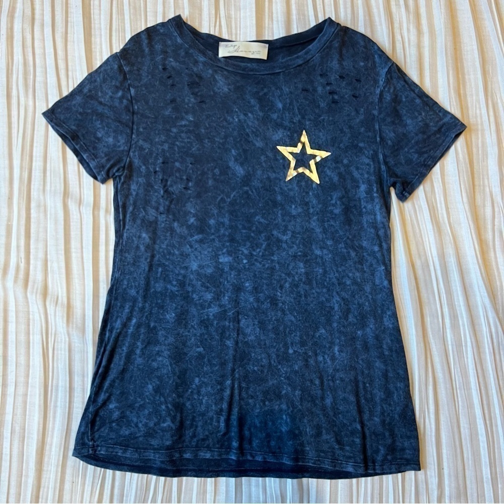 Vintage Havana Blue distressed tshirt with silver star & holes, size small